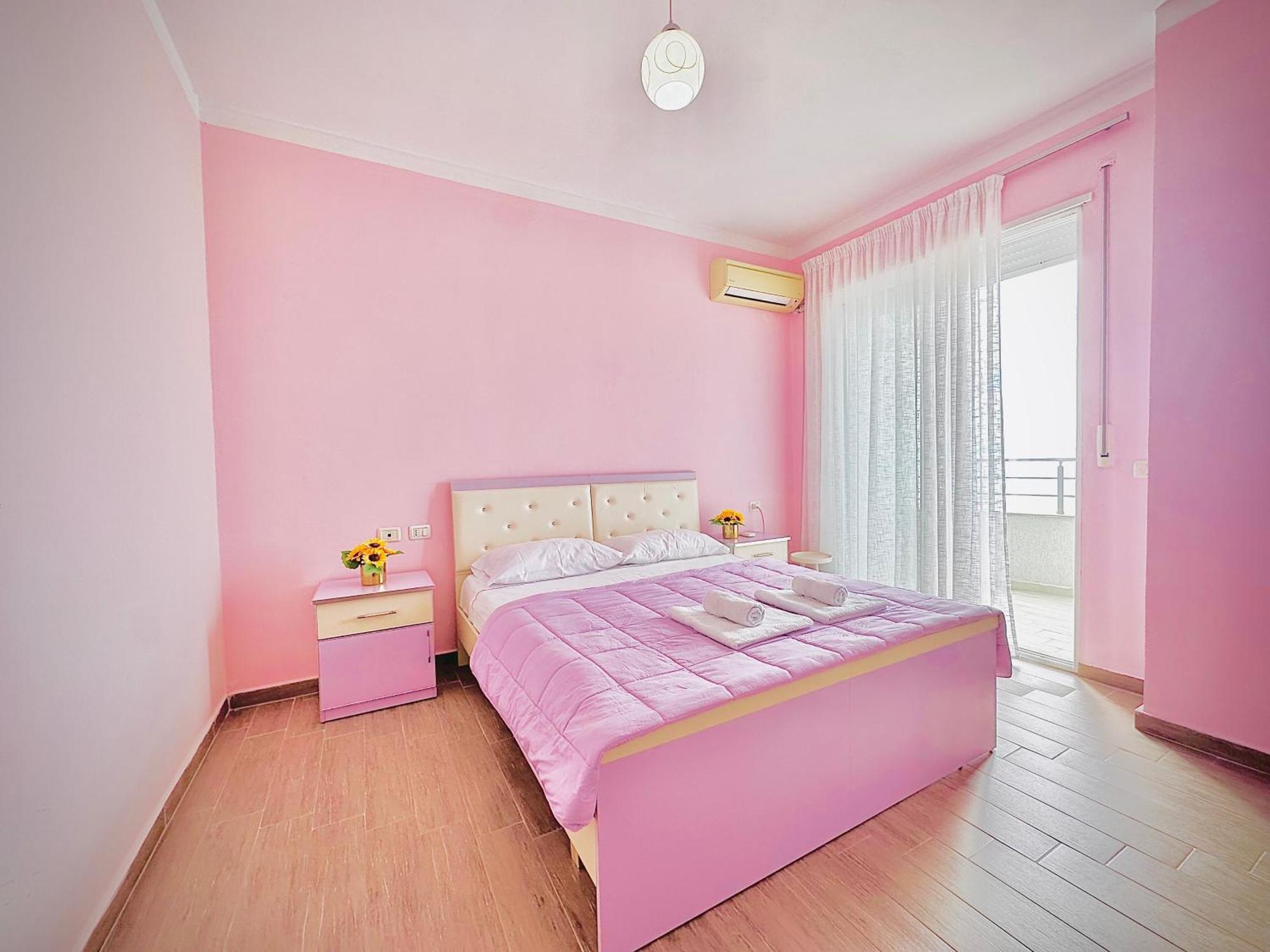 Gent's Luxury