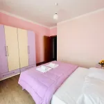 Gents Inn Luxury Apartments