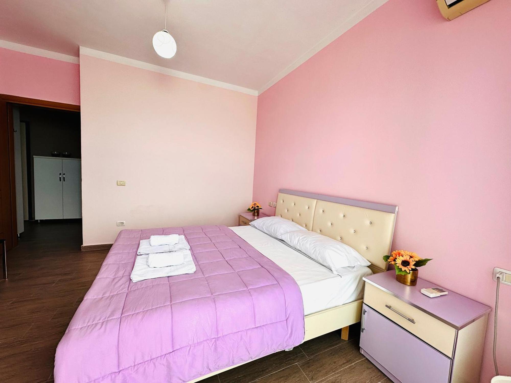 Gents Luxury Apartament