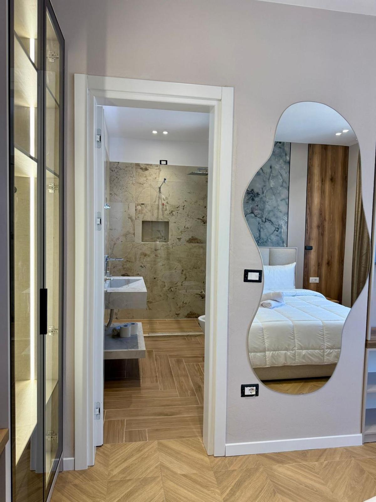 Gent's Luxury Apartment Durrës